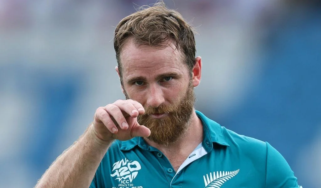 Williamson Turns Down NZ Central Contract